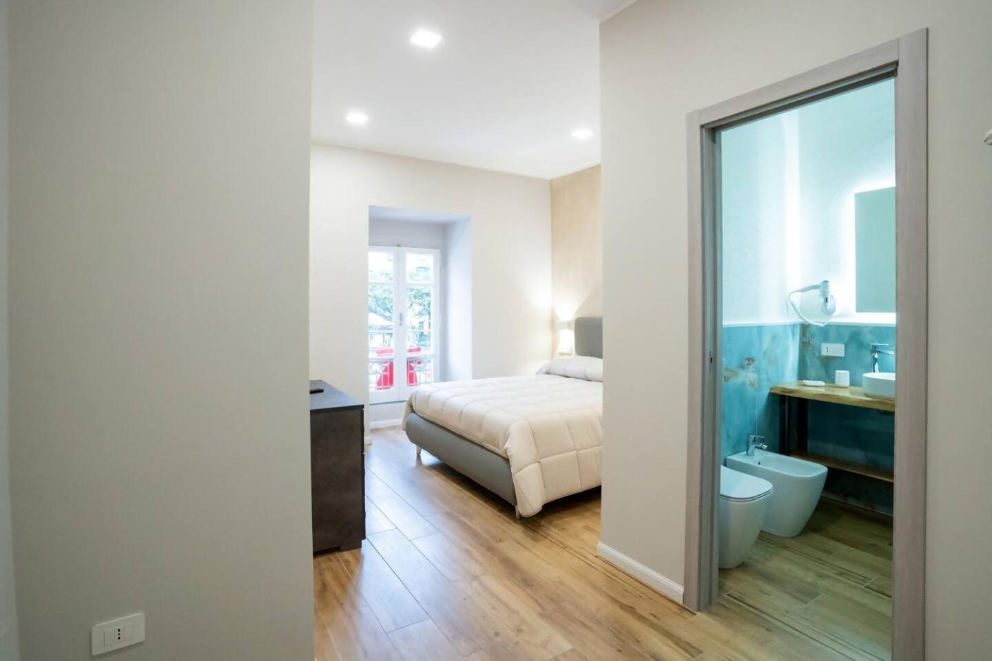 Blue Dream Suites Salerno Exterior foto